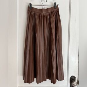 Brown Faux Leather Pleated Skirt | Size M